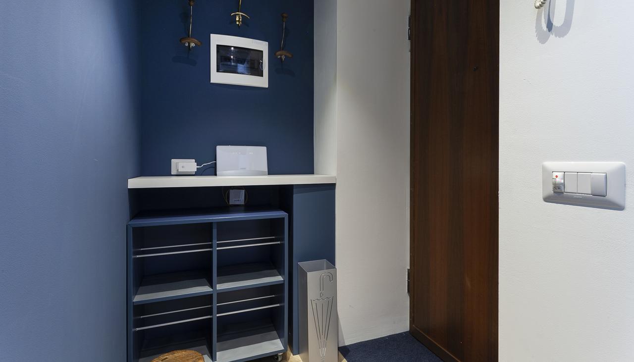 Italianway-Teglio Apartment Milan Bagian luar foto
